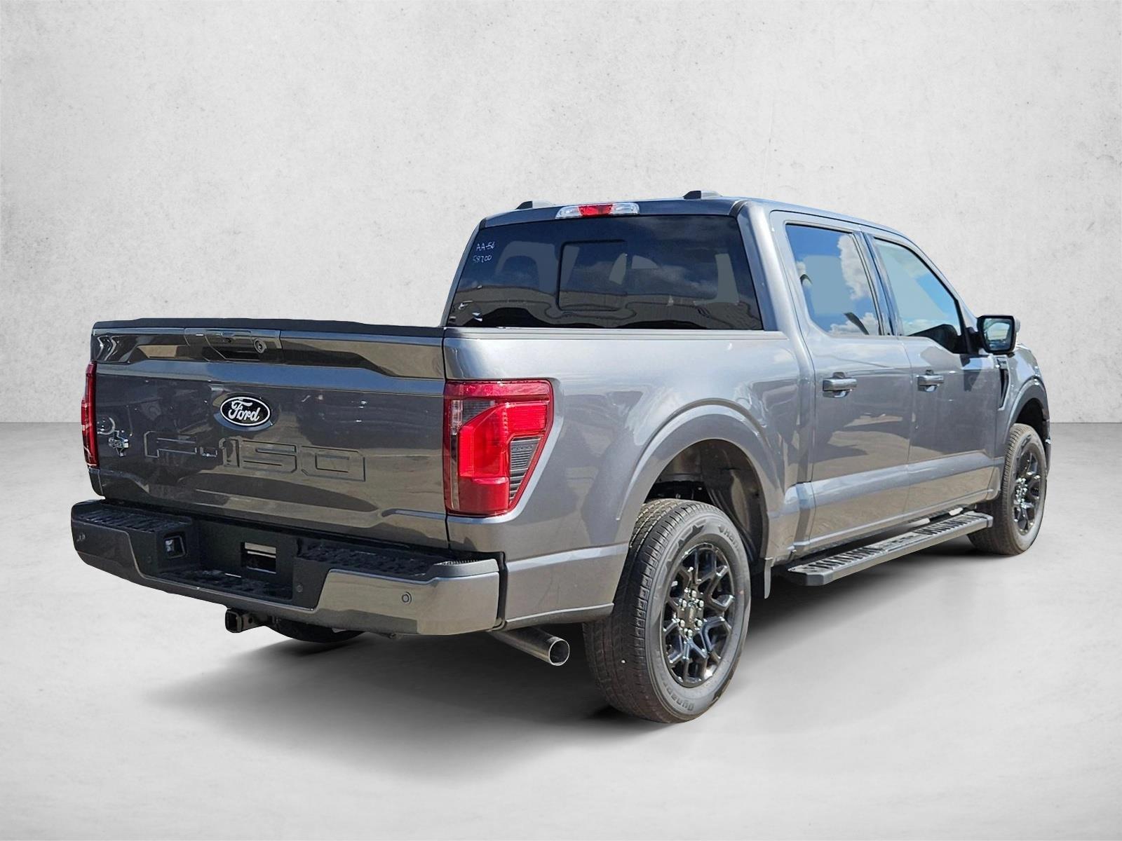 New 2026 Ford F-150 XLT Truck SuperCrew Cab