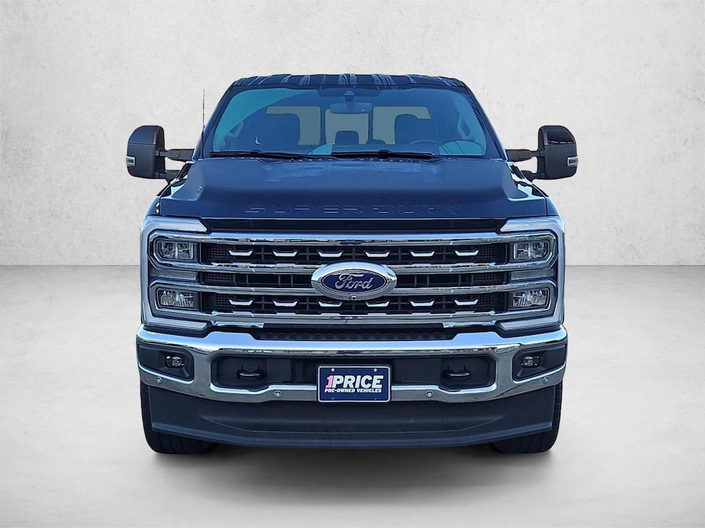 Certified 2025 Ford F-250 LARIAT Truck Crew Cab