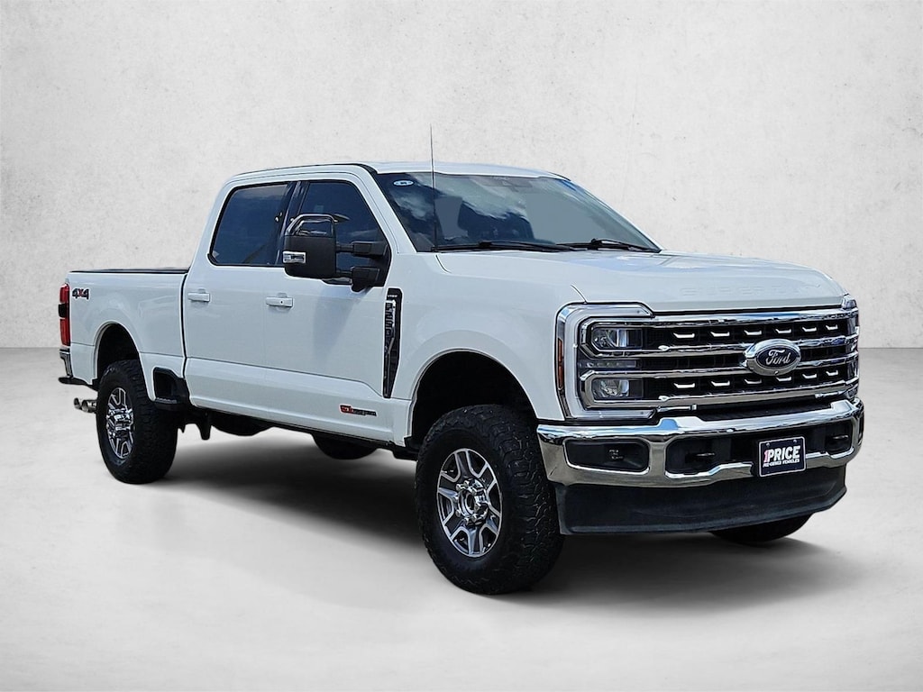 Used 2024 Ford F-250 LARIAT Truck Crew Cab