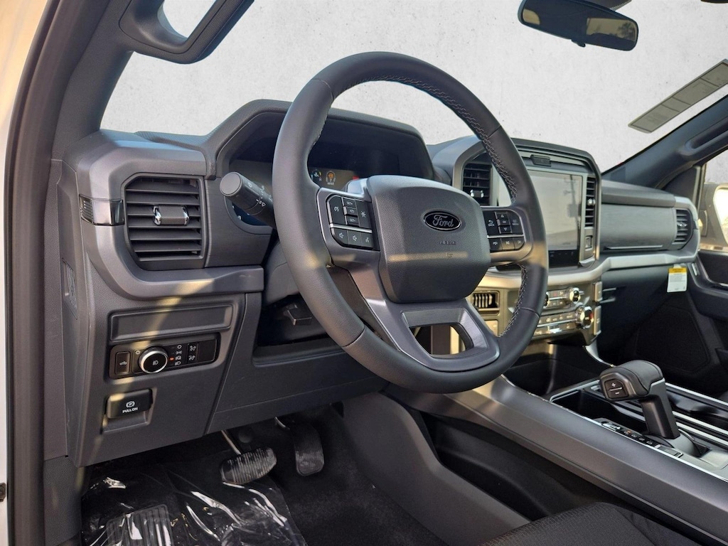 New 2026 Ford F-150 XLT Truck SuperCrew Cab