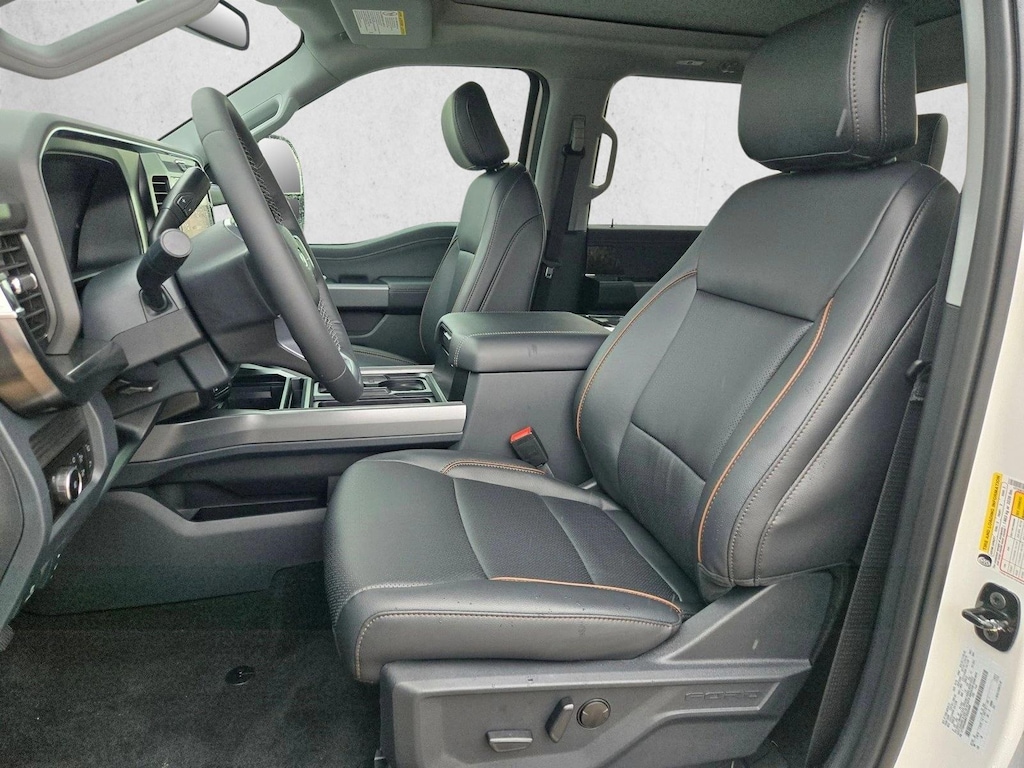 New 2026 Ford F-250 LARIAT Truck Crew Cab