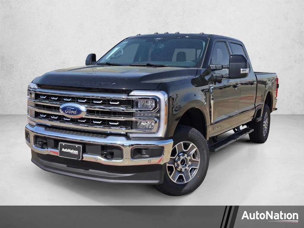 New 2026 Ford F-250 LARIAT Truck Crew Cab