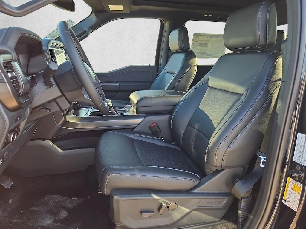 New 2026 Ford F-150 LARIAT Truck SuperCrew Cab