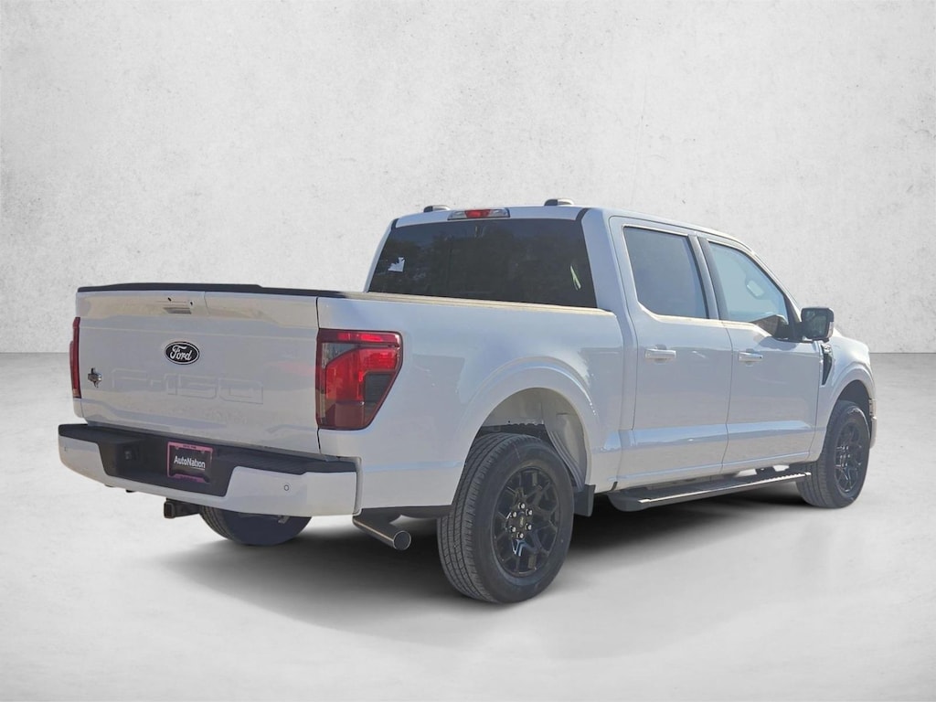 New 2026 Ford F-150 XLT Truck SuperCrew Cab