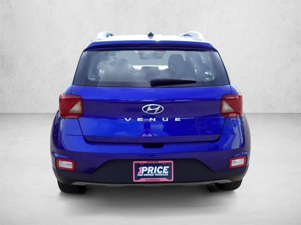 Certified 2025 Hyundai Venue Limited SUV