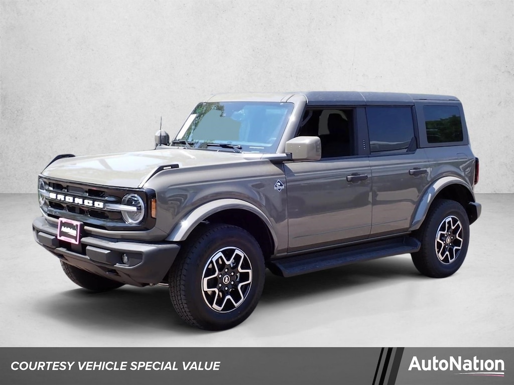 New 2026 Ford Bronco Outer Banks SUV