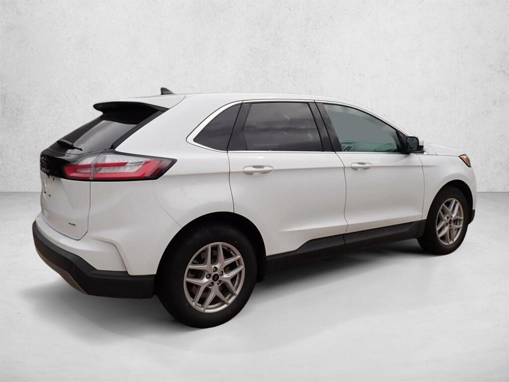 Used 2024 Ford Edge SEL SUV