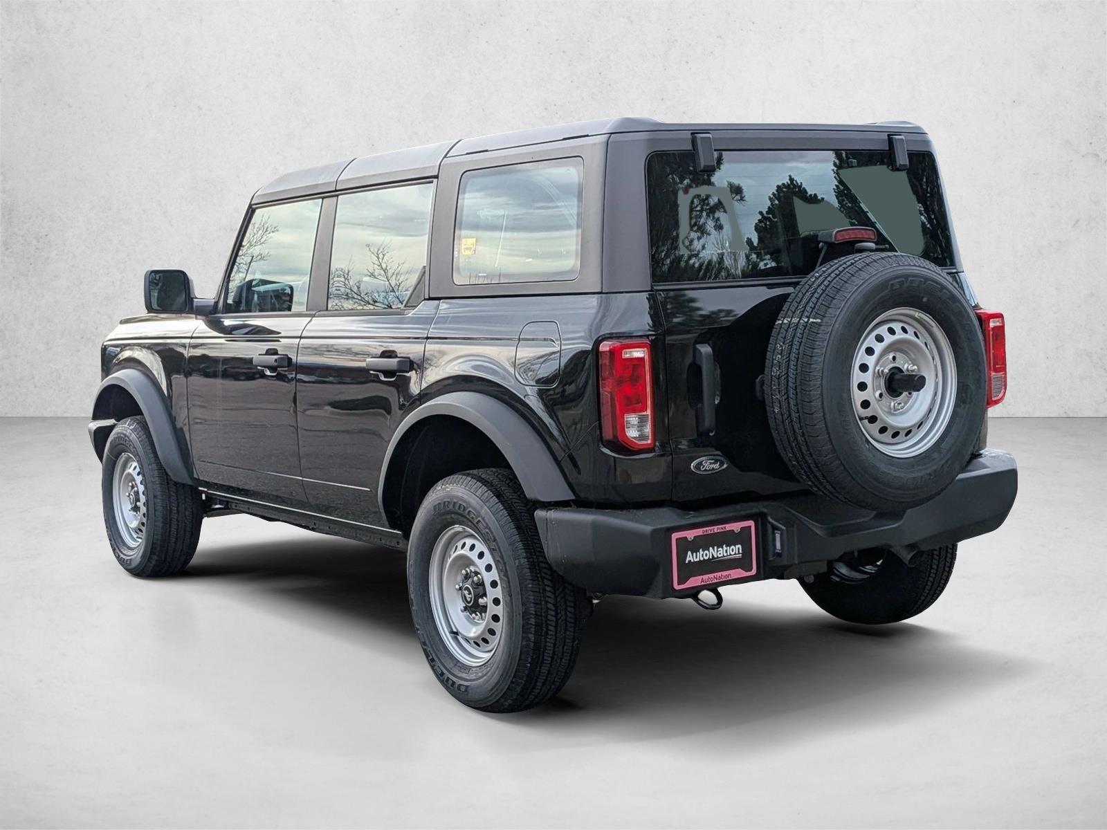 2025 Ford Bronco 4-Door Base - Photo 8