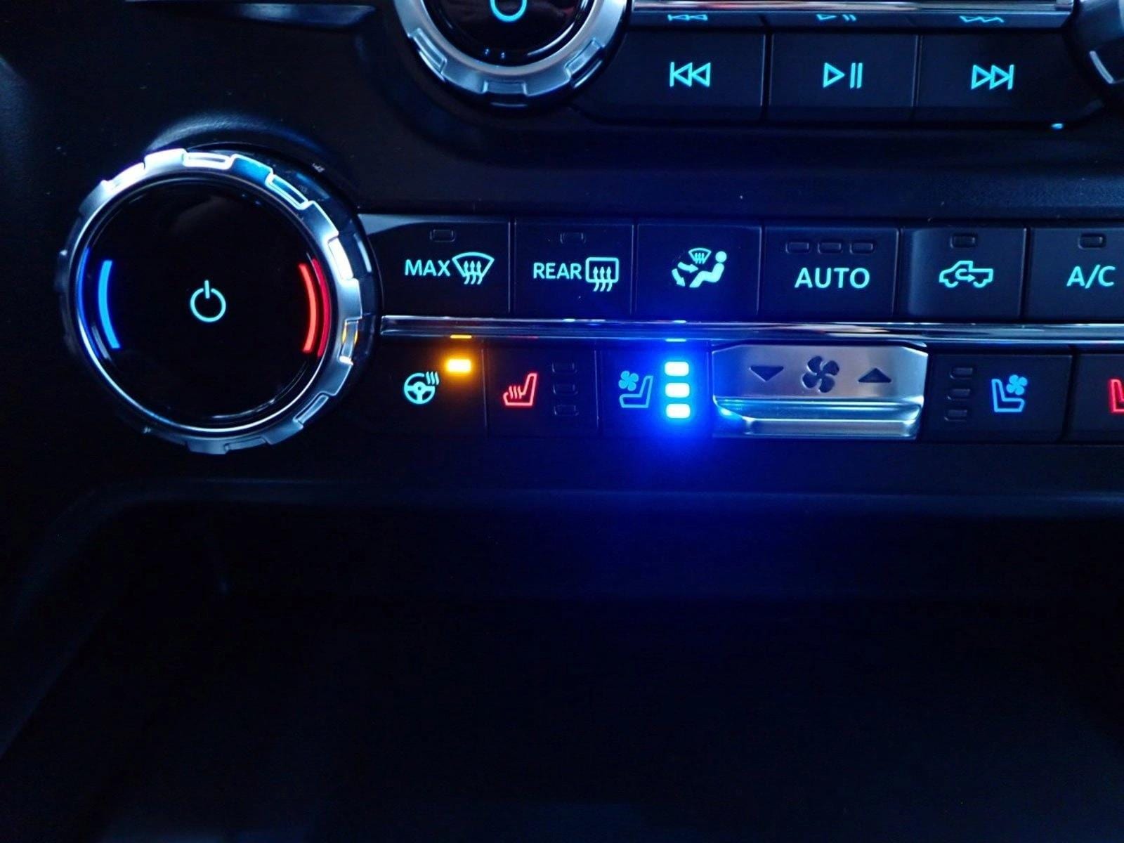 2026 Ford F-250 Super Duty Platinum - Photo 18
