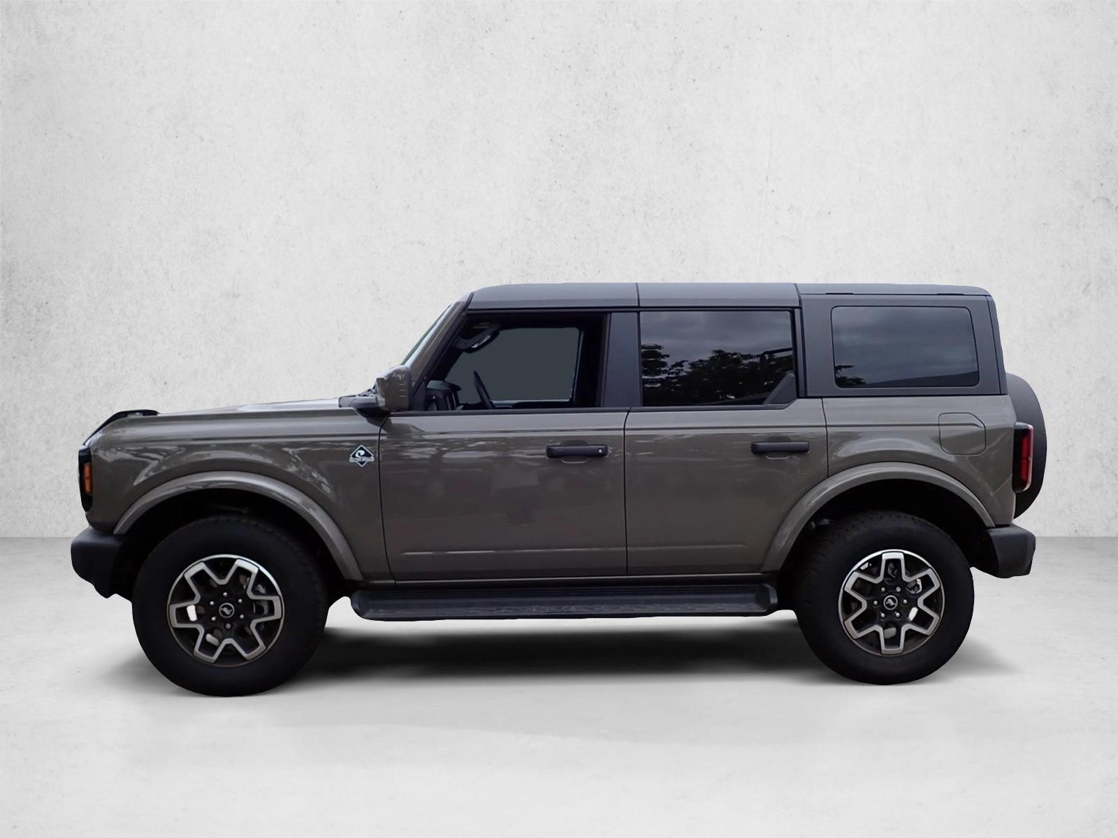 New 2026 Ford Bronco Outer Banks SUV