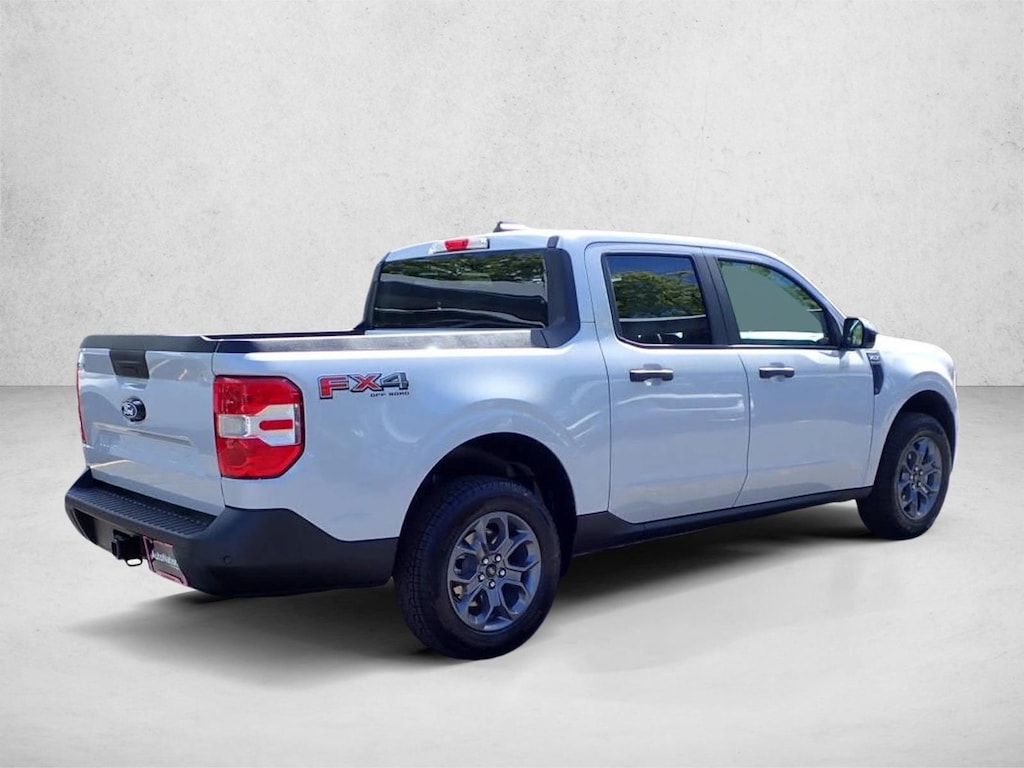 New 2026 Ford Maverick XLT Truck SuperCrew