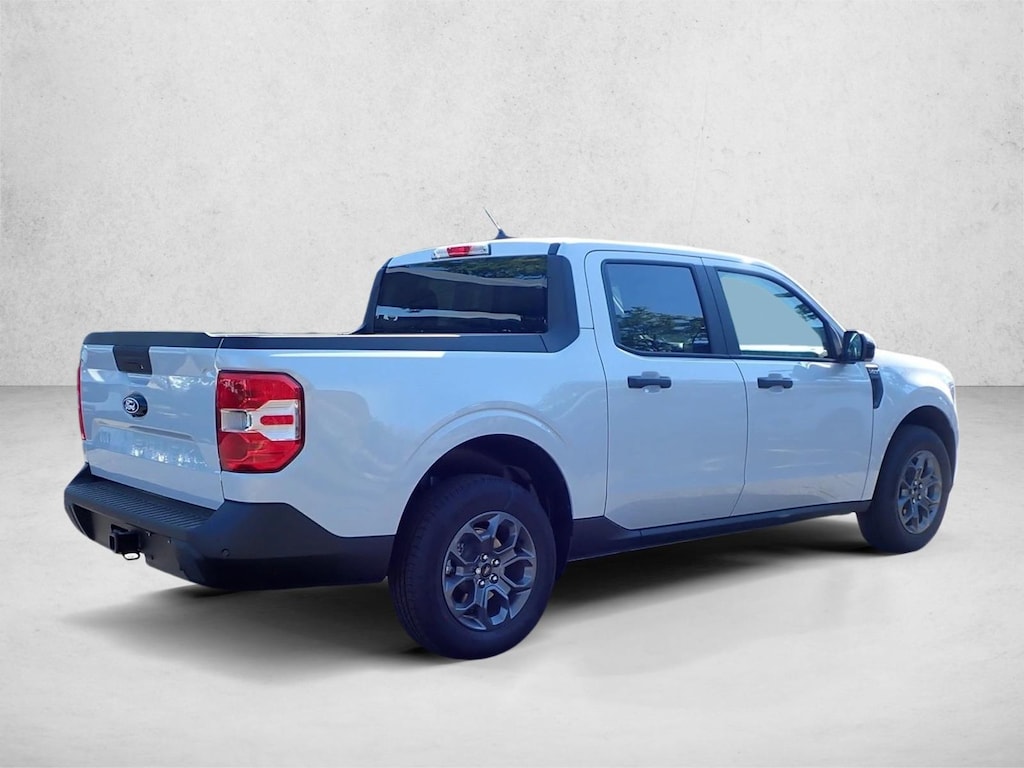 New 2026 Ford Maverick XLT Truck SuperCrew