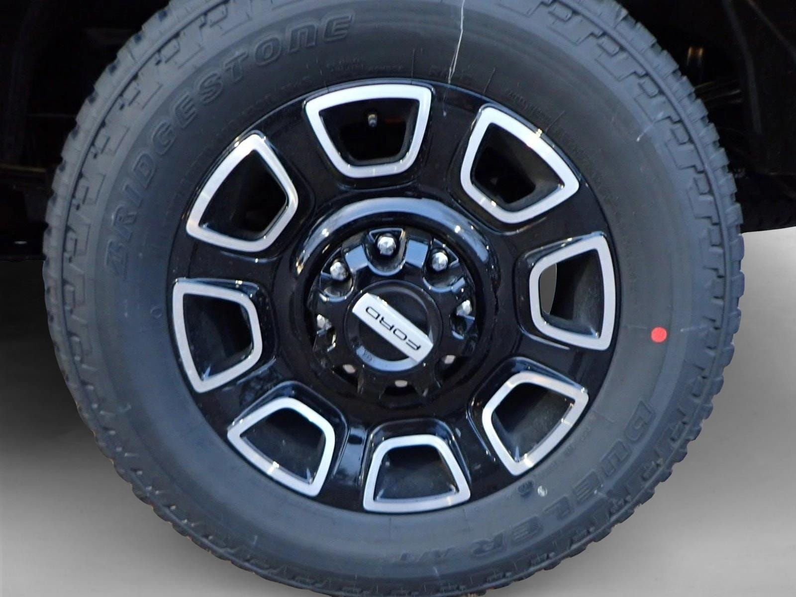 2026 Ford F-250 Super Duty Platinum - Photo 7