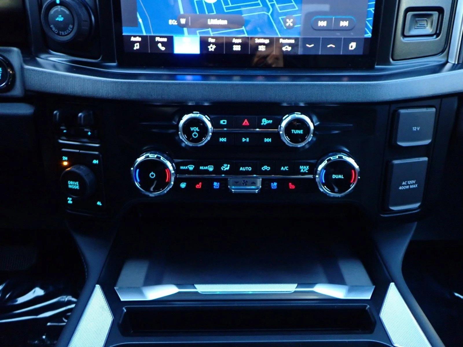 2026 Ford F-250 Super Duty Platinum - Photo 17