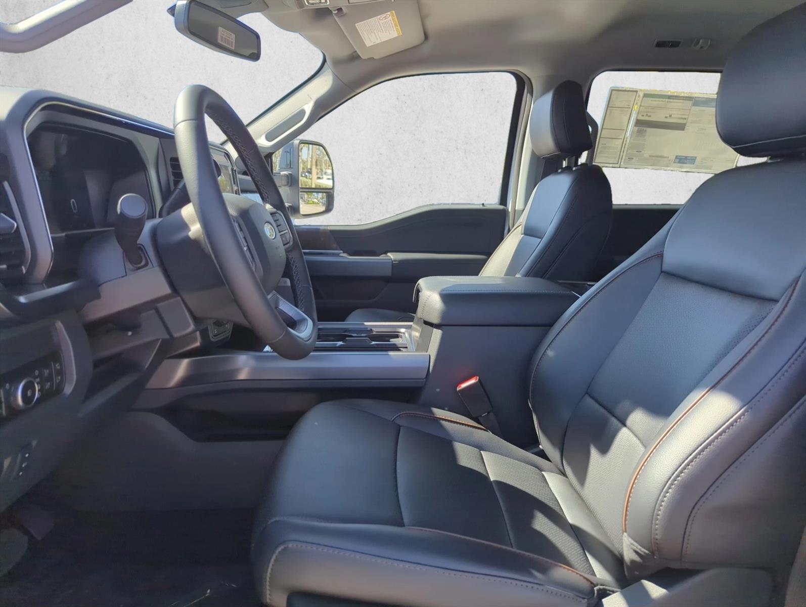 New 2026 Ford F-350 LARIAT Truck Crew Cab