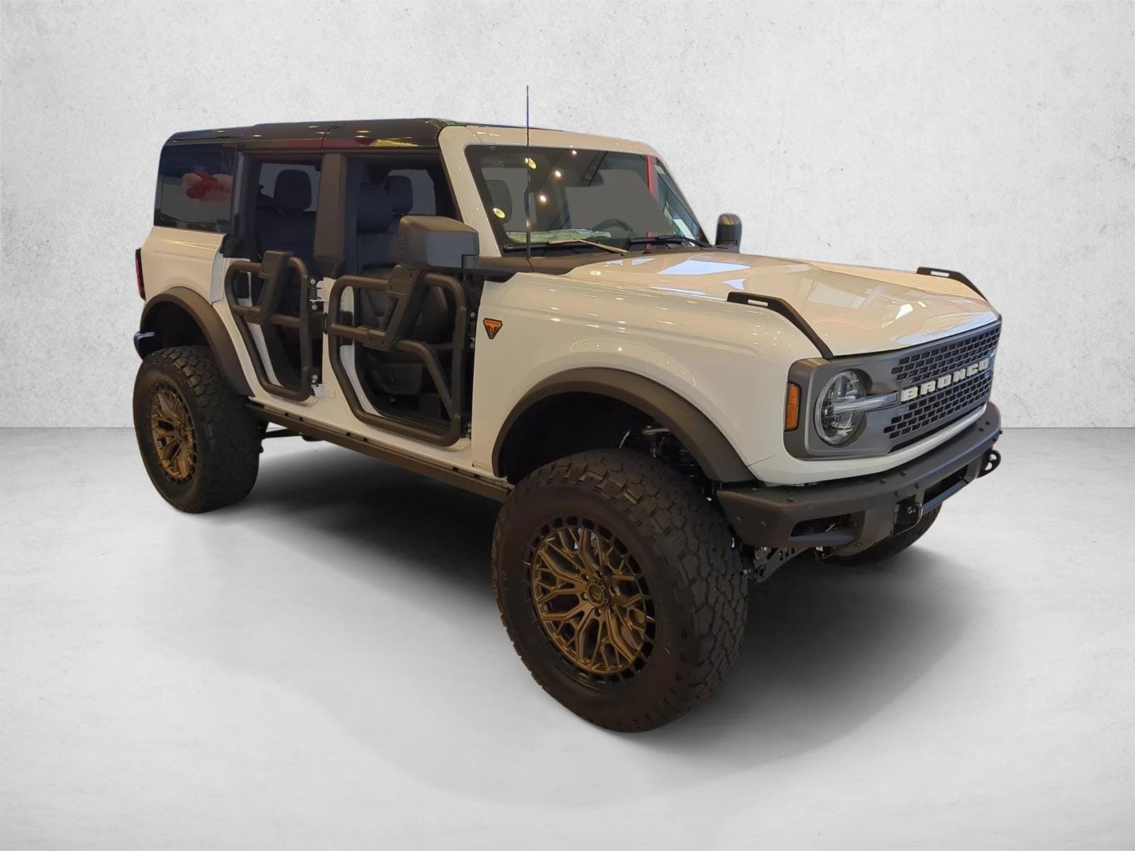 2025 Ford Bronco 4-Door Badlands - Photo 6