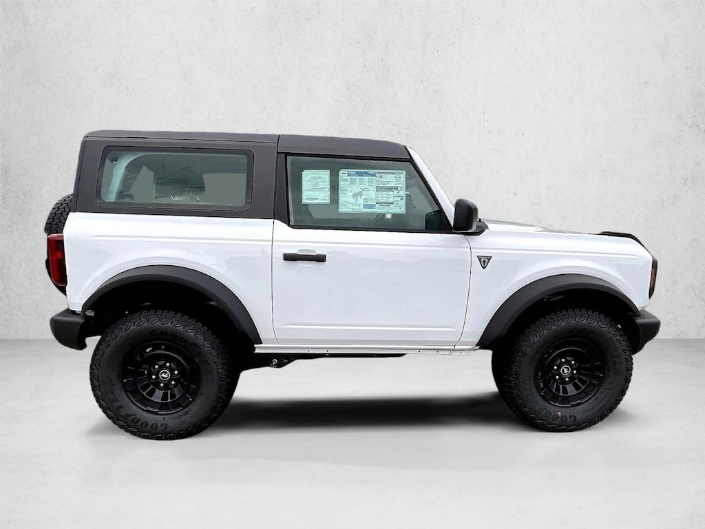 New 2026 Ford Bronco Base SUV