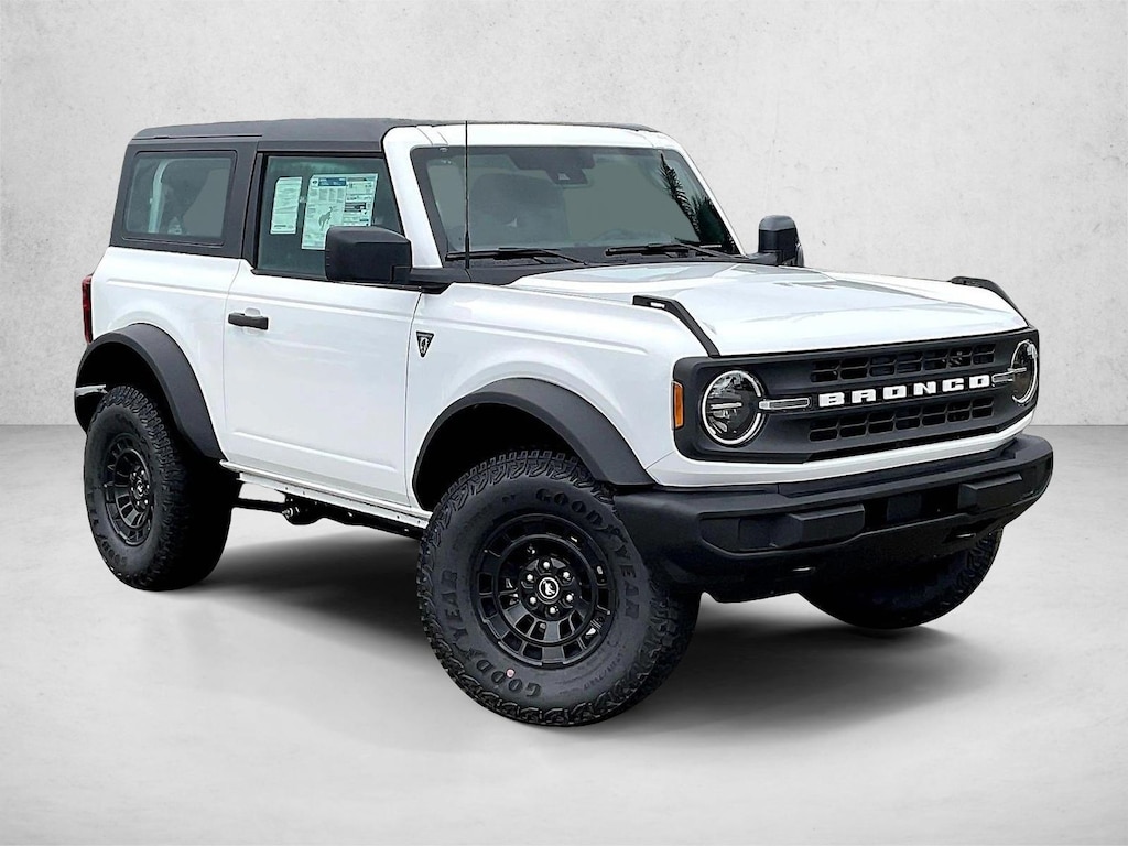 New 2026 Ford Bronco Base SUV