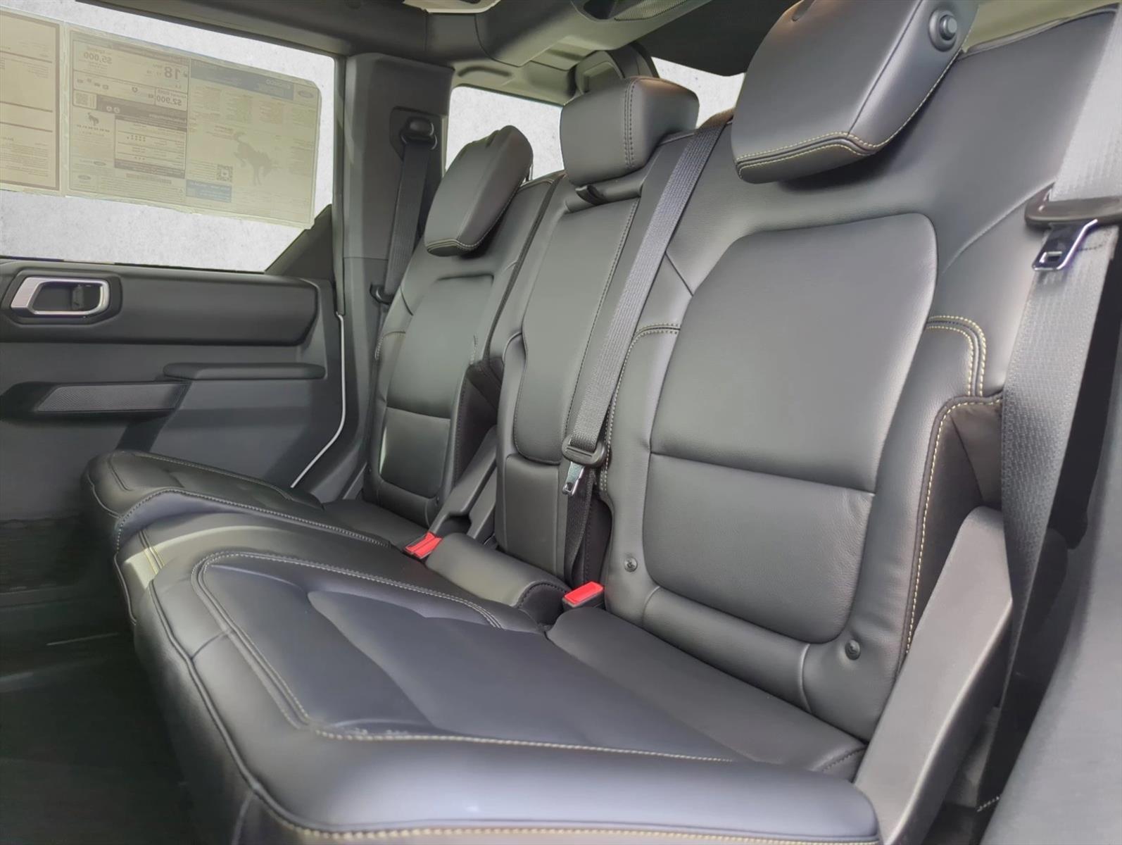 2025 Ford Bronco 4-Door Badlands - Photo 16