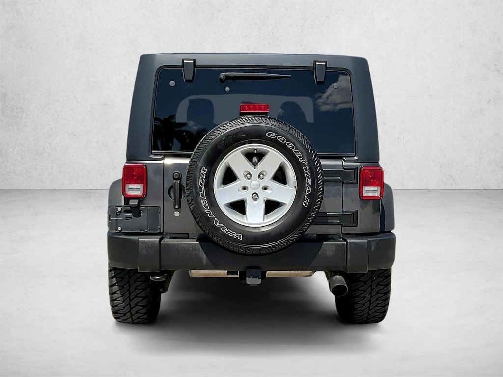 Used 2018 Jeep Wrangler JK Sport S SUV