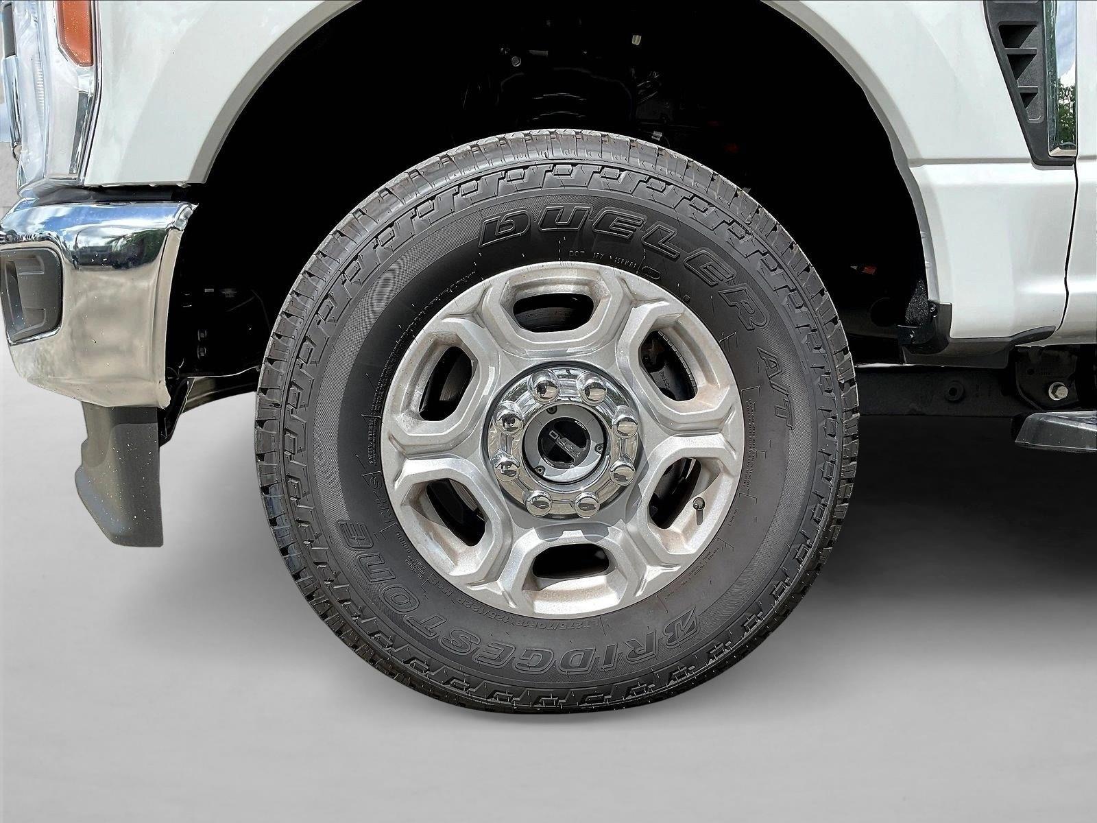 2026 Ford F-250 Super Duty XLT - Photo 12