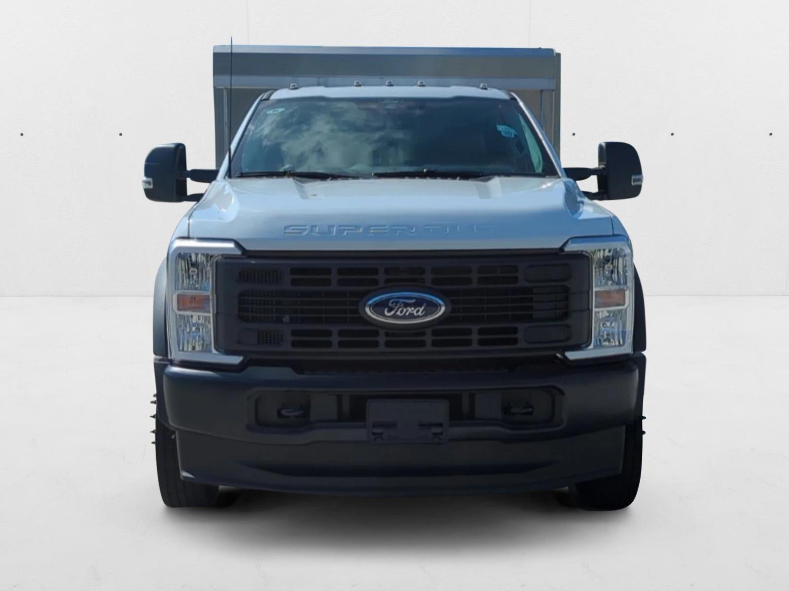 2025 Ford F-450 Super Duty Chassis Cab XL - Photo 6
