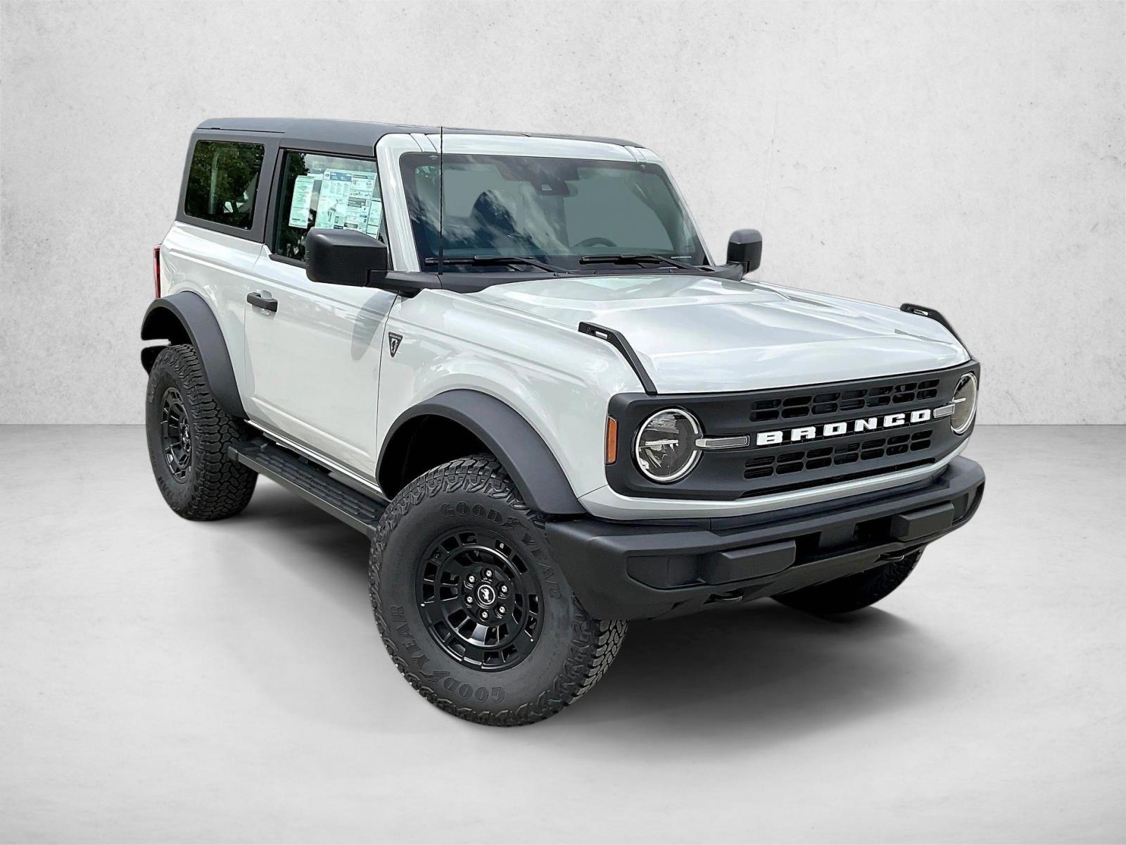New 2026 Ford Bronco Base SUV