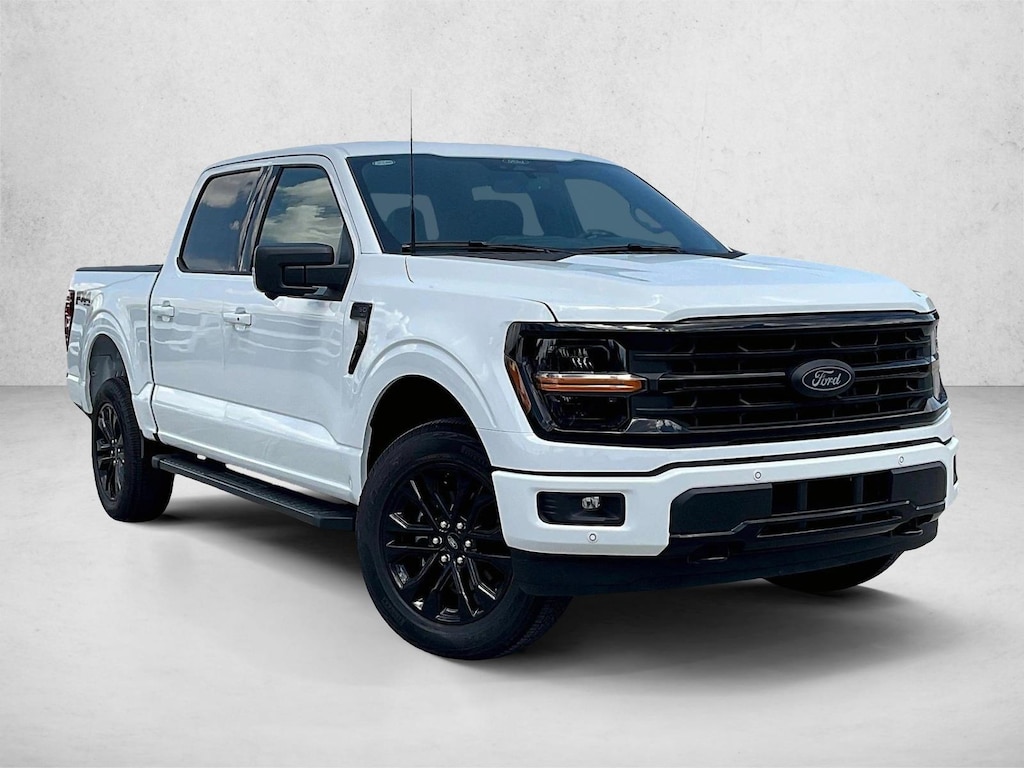New 2026 Ford F-150 XLT Truck SuperCrew Cab