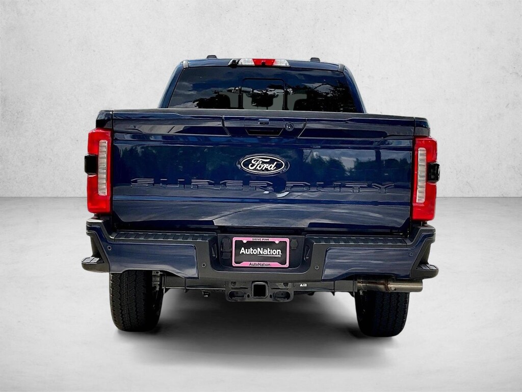 New 2027 Ford F-250 LARIAT Truck Crew Cab