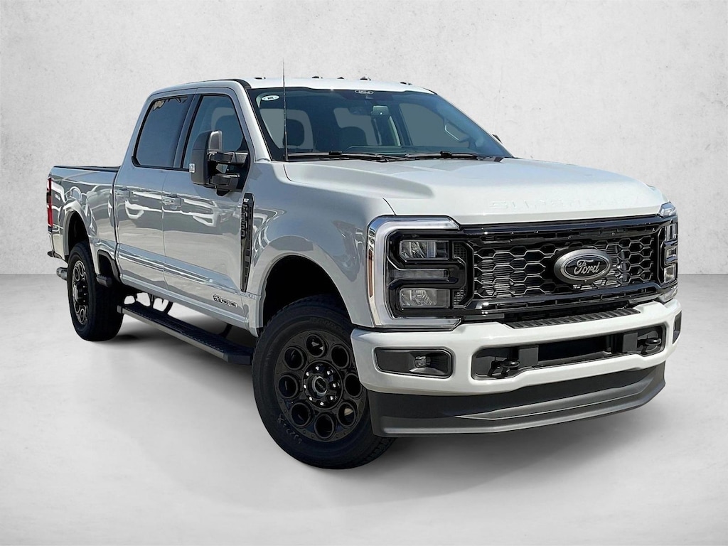 New 2026 Ford F-350 XLT Truck Crew Cab