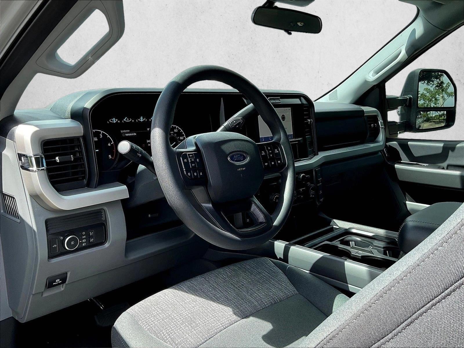 2026 Ford F-250 Super Duty XLT - Photo 7