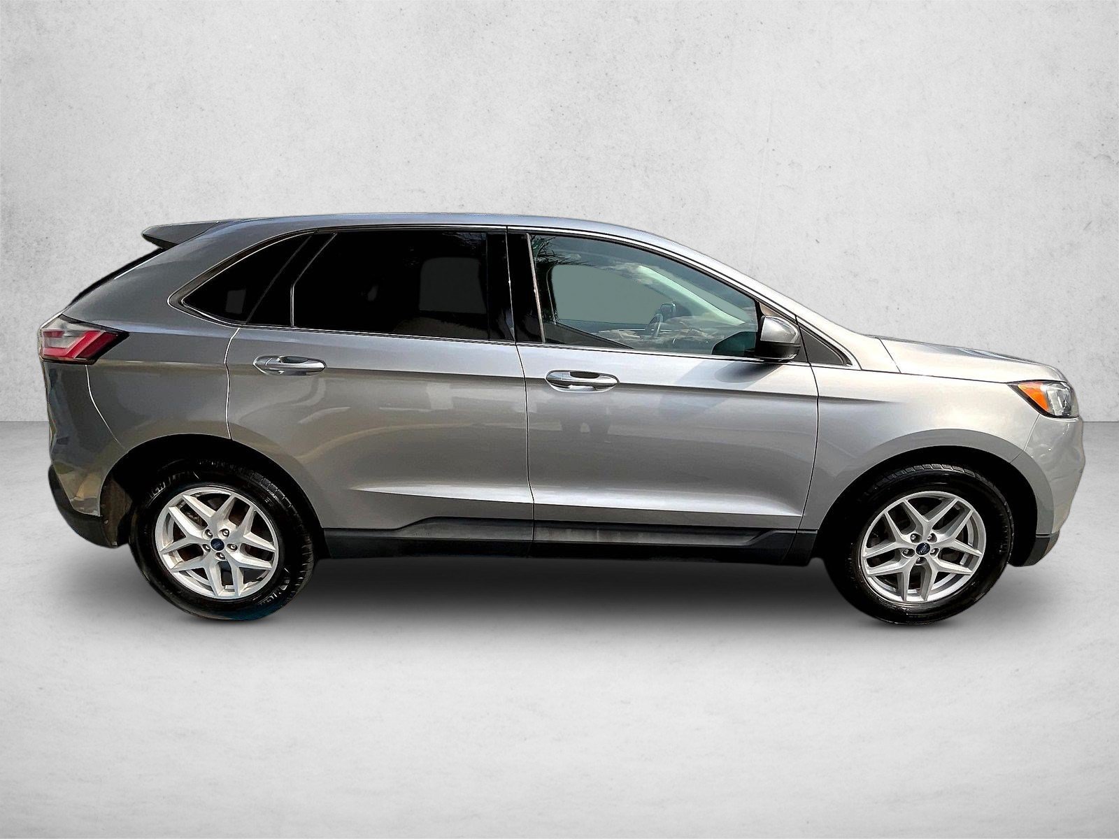 Used 2021 Ford Edge SEL SUV
