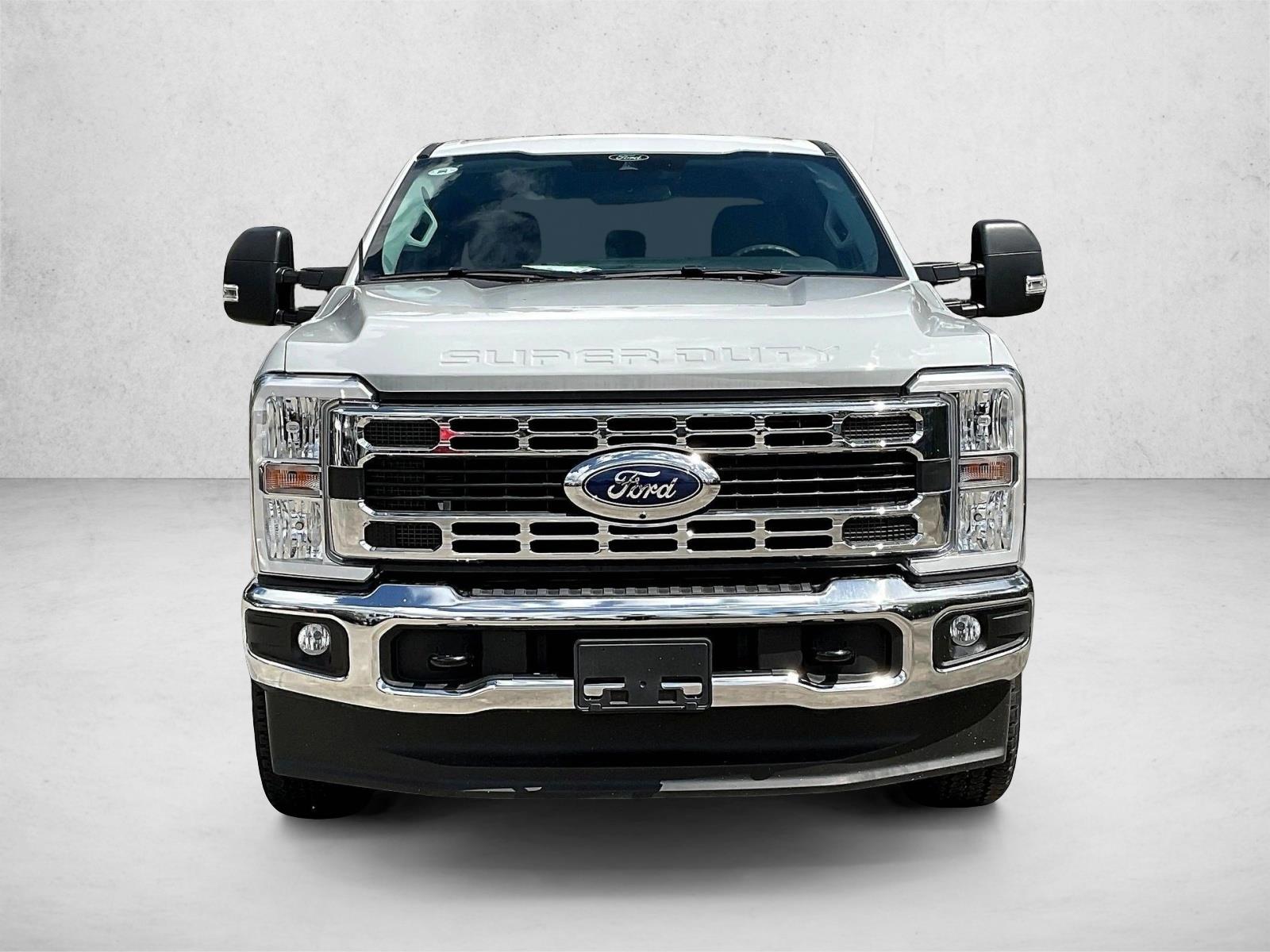 2026 Ford F-250 Super Duty XLT - Photo 14