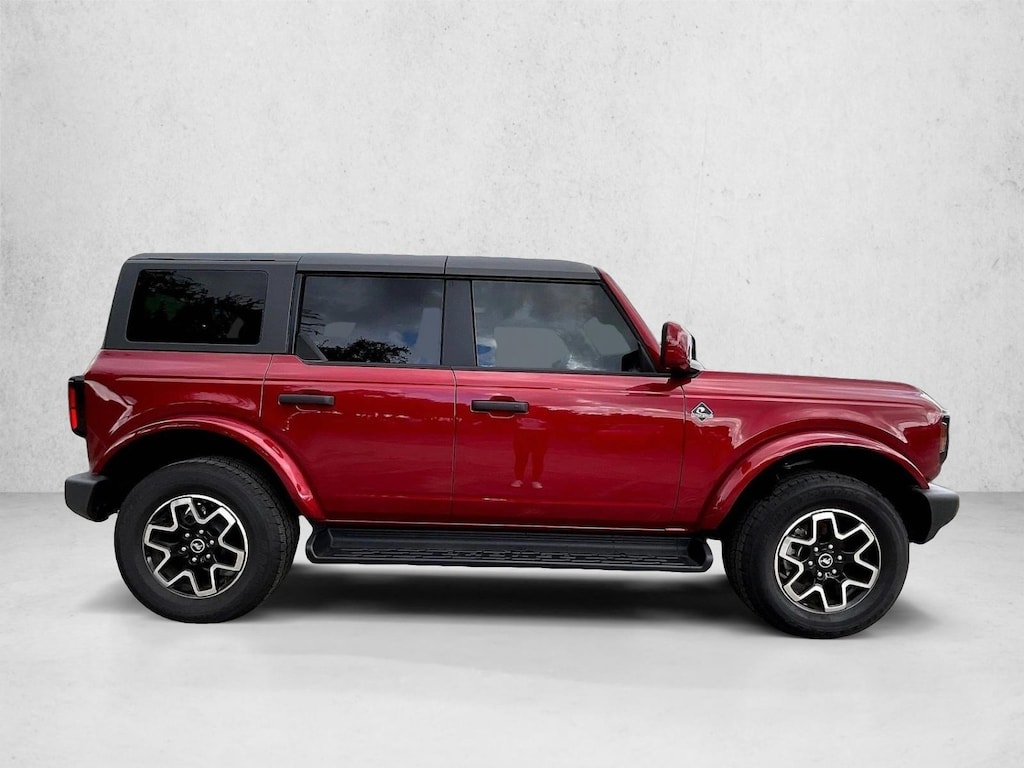 New 2026 Ford Bronco Outer Banks SUV