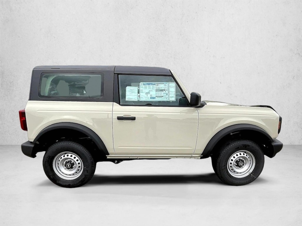 New 2026 Ford Bronco Base SUV