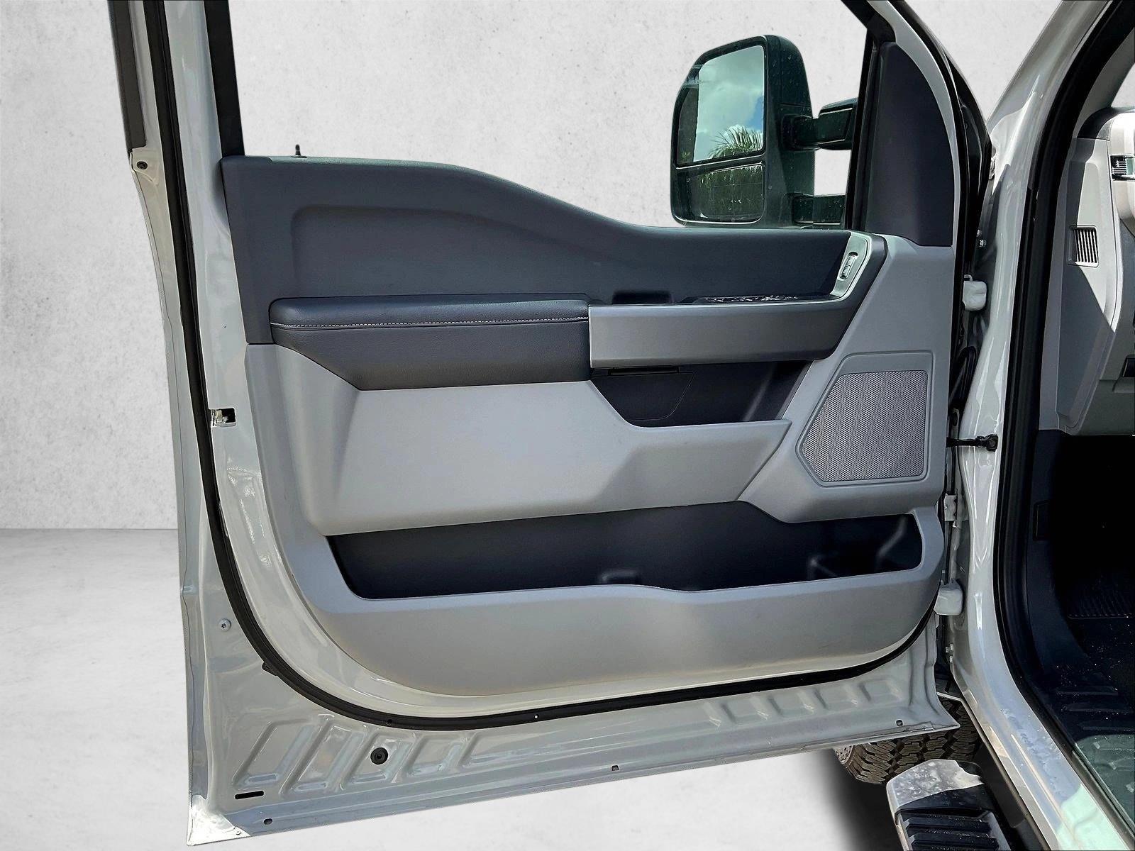 2026 Ford F-250 Super Duty XLT - Photo 23