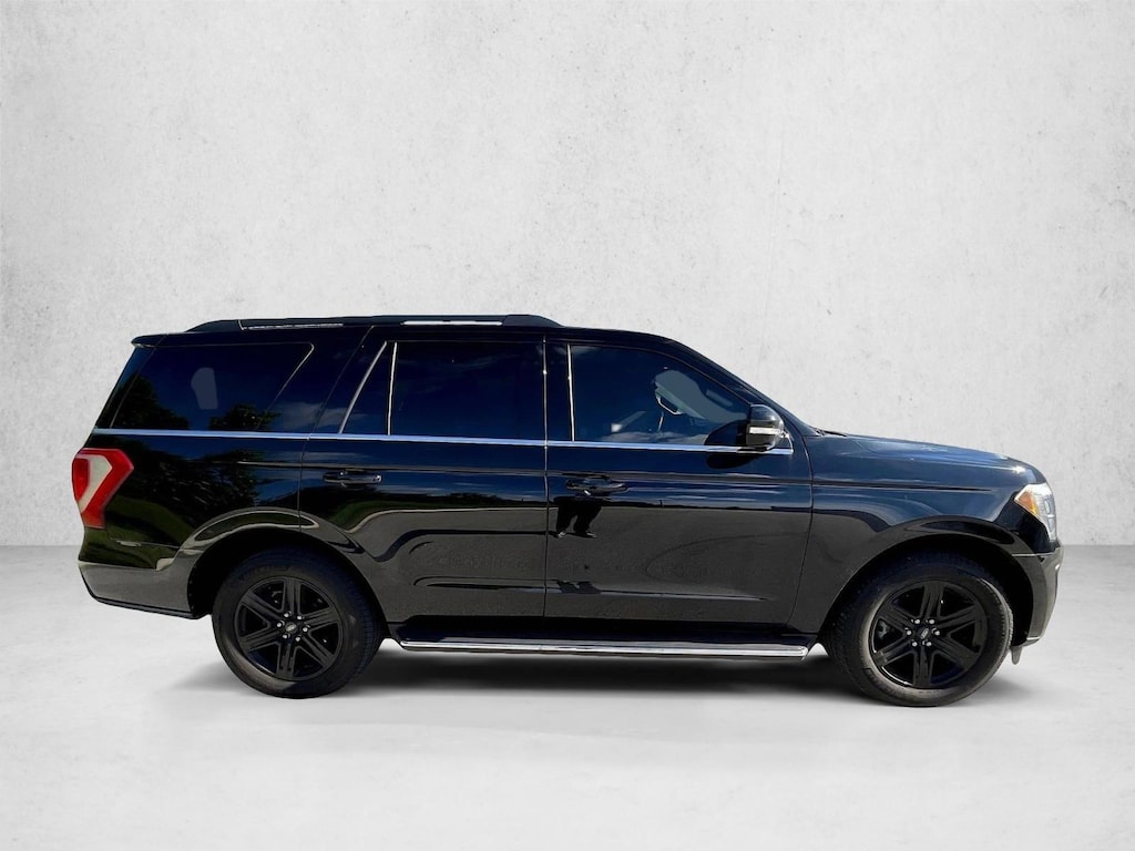 Used 2018 Ford Expedition XLT SUV