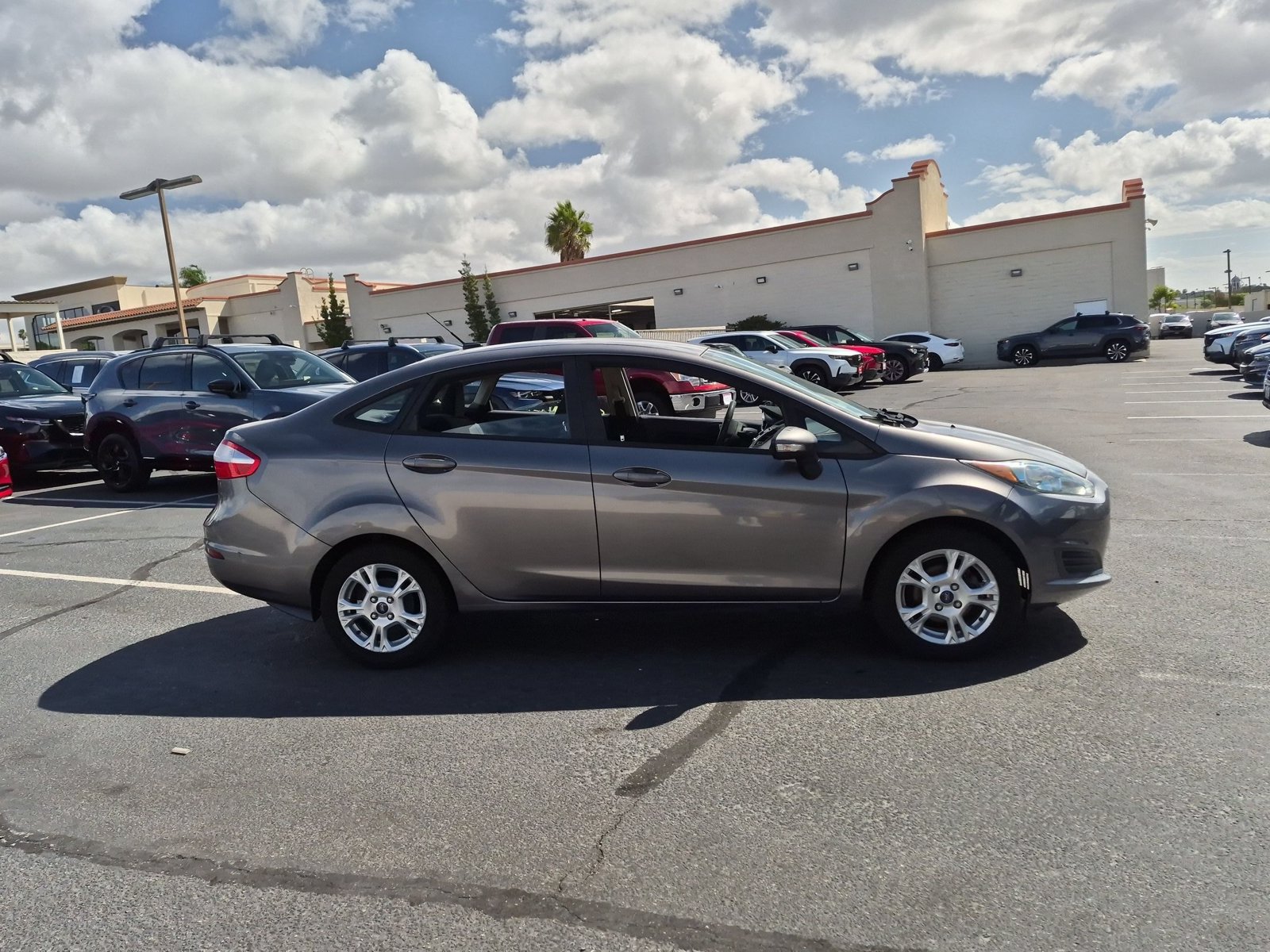 Used 2014 Ford Fiesta SE Sedan