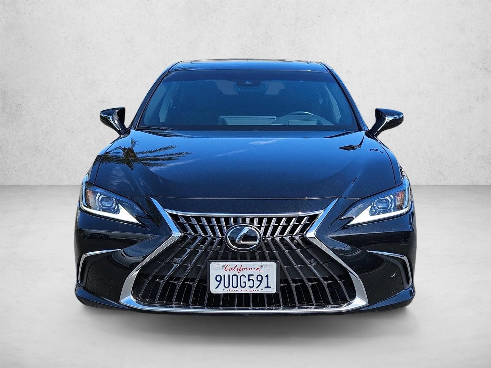 Certified 2025 Lexus ES 300h Base Sedan
