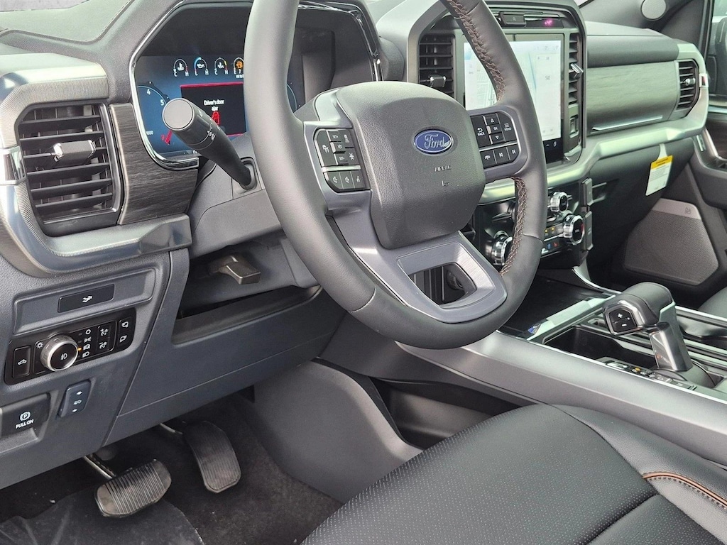 New 2026 Ford F-150 LARIAT Truck SuperCrew Cab