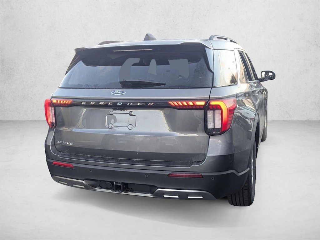 New 2026 Ford Explorer Active w/200A Pkg SUV
