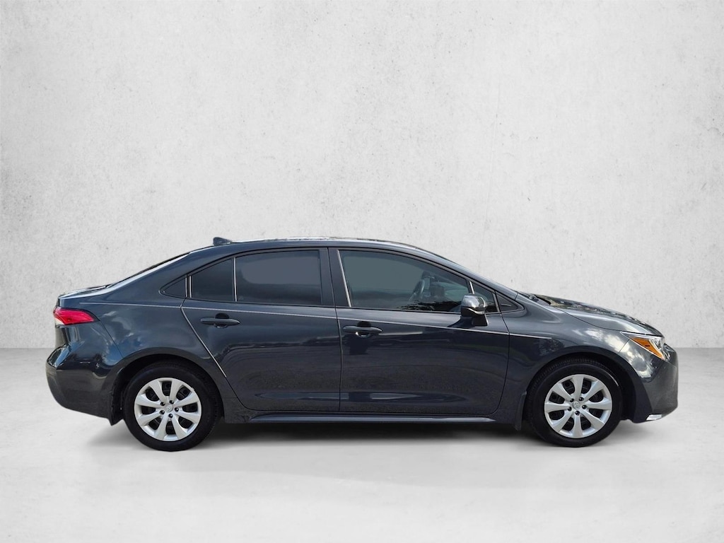 Used 2025 Toyota Corolla LE Sedan