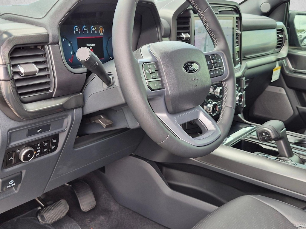 New 2026 Ford F-150 LARIAT Truck SuperCrew Cab