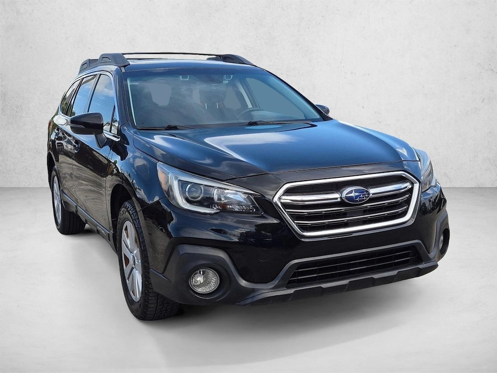Used 2018 Subaru Outback Premium SUV