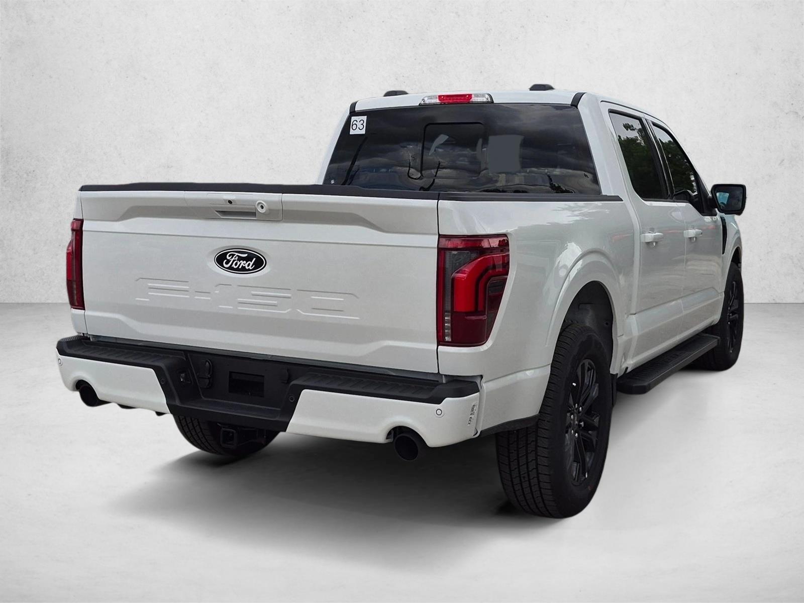 New 2026 Ford F-150 LARIAT Truck SuperCrew Cab