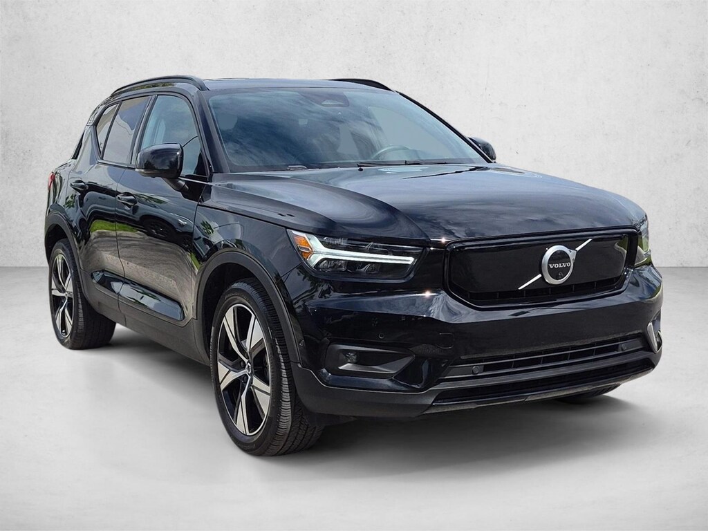 Used 2022 Volvo XC40 Recharge Twin Pure Electric Twin Plus SUV