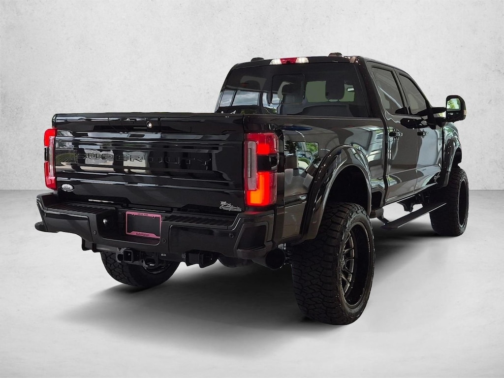 New 2026 Ford F-250 Platinum Truck Crew Cab