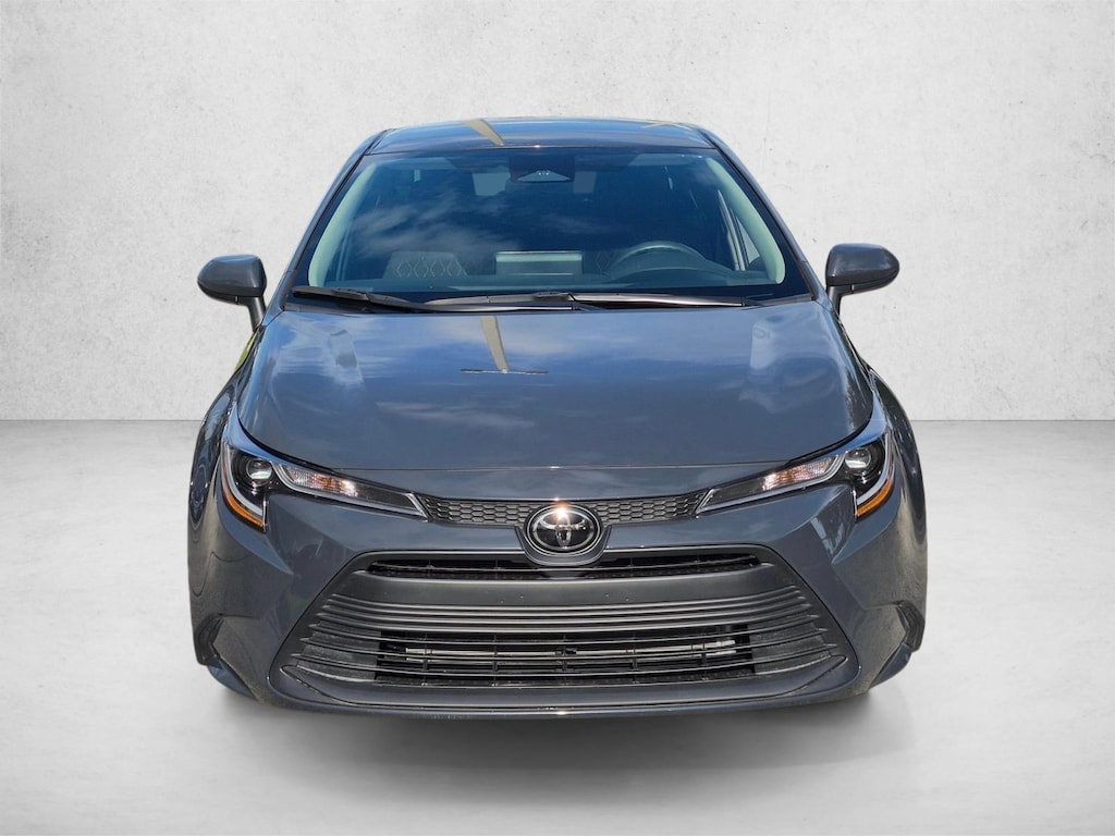 Used 2025 Toyota Corolla LE Sedan