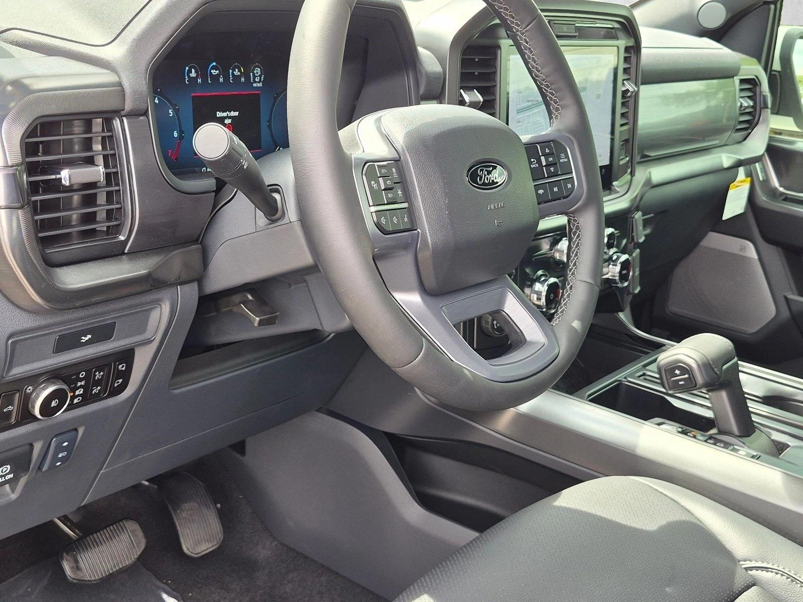 New 2026 Ford F-150 LARIAT Truck SuperCrew Cab
