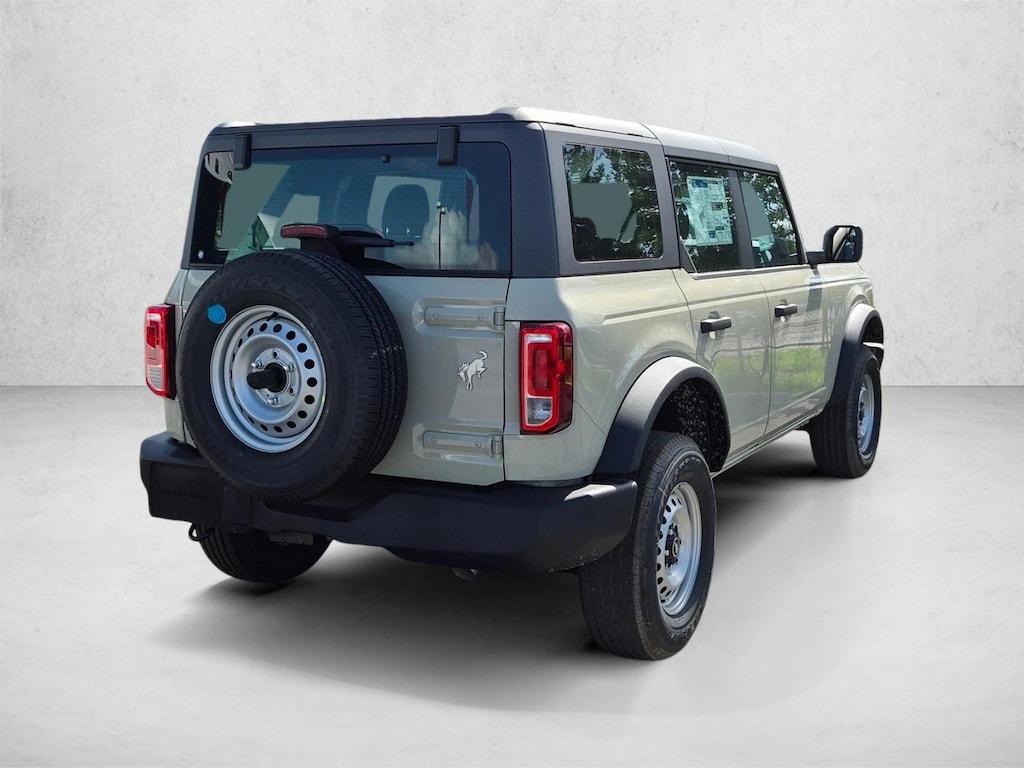New 2026 Ford Bronco Base SUV